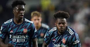 เล่นบอลสเต็ปให้ถูก พนันบอลออนไลน์อย่างไรให้ได้เงิน